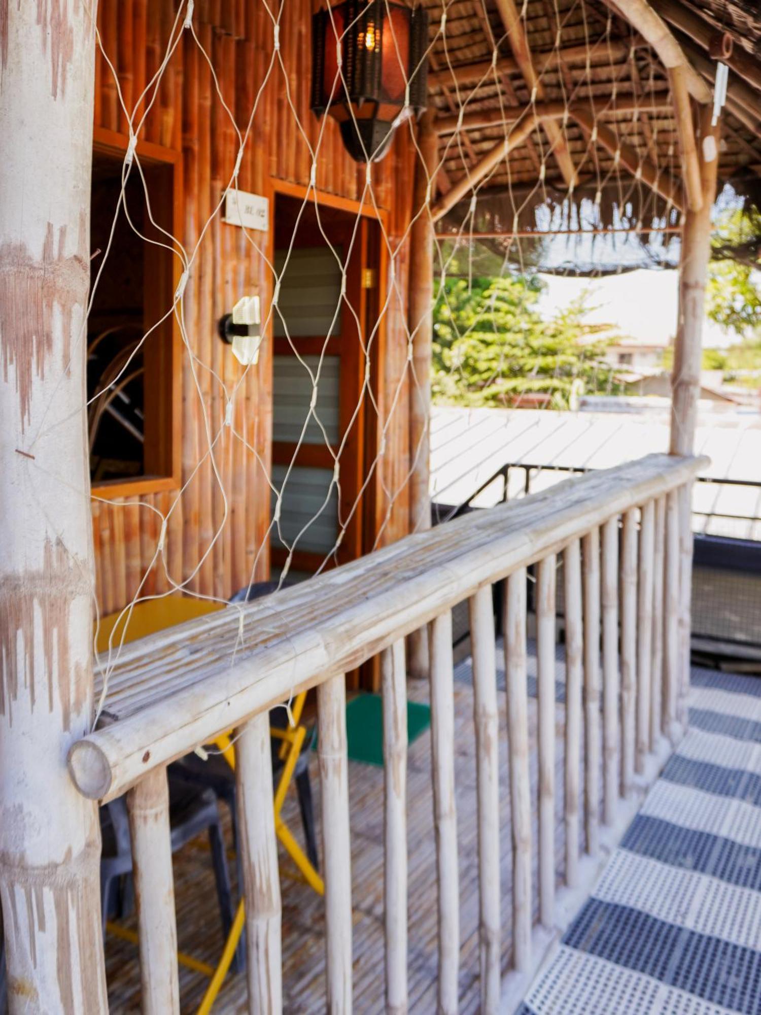 Urban Oasis Resort, Tarlac Exterior foto